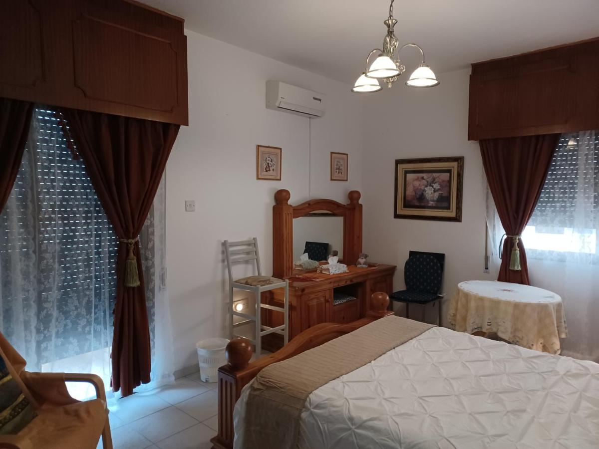 Shared Top 1St Floor Villa Limassol Ngoại thất bức ảnh