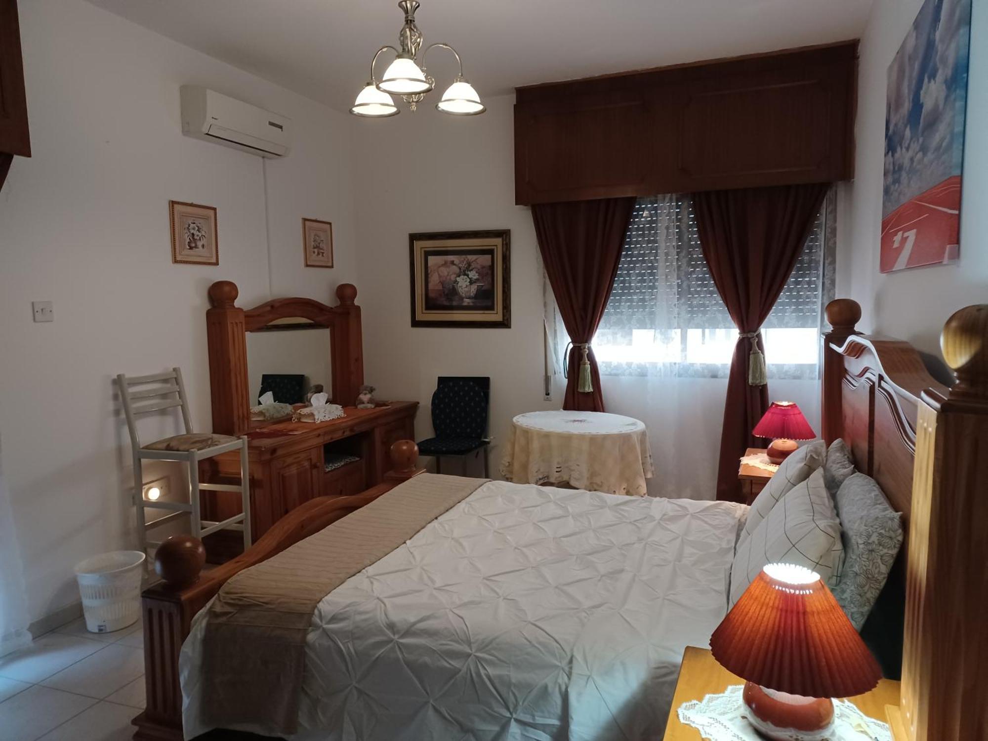 Shared Top 1St Floor Villa Limassol Phòng bức ảnh
